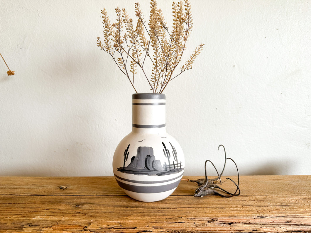 Black & White Desert Vase
