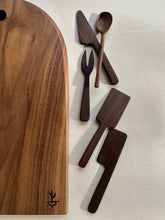 Load image into Gallery viewer, Arched Board &amp; Utensil Set