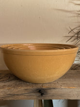 Load image into Gallery viewer, Agatized Wood Nesting Bowls, set of 4
