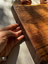 Load image into Gallery viewer, Mesquite Cutting Board