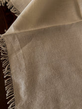 Load image into Gallery viewer, Creamy White Fringe Napkins, set of 4