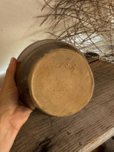 Load image into Gallery viewer, Studio Art Pottery Bowl