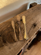 Load image into Gallery viewer, Mismatched  Silverplate Butter Spreaders, Set of 3