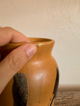 Load image into Gallery viewer, Earthy Tan &amp; Black Vase