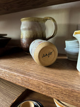 Load image into Gallery viewer, Speckled Vessel