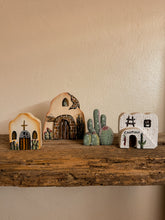 Load image into Gallery viewer, Southwest Adobe Village Set