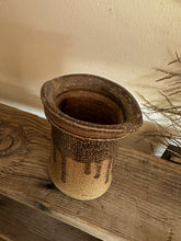 Load image into Gallery viewer, Drippy Studio Pottery Vessel