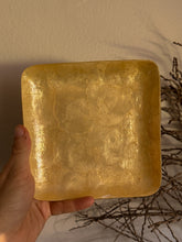 Load image into Gallery viewer, Capiz Shell Trinket Dish
