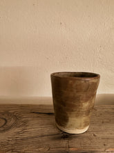 Load image into Gallery viewer, Studio Pottery Vessel
