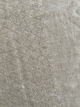 Load image into Gallery viewer, Oatmeal Woven Tablecloth