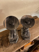 Load image into Gallery viewer, Mexican Onyx Siesta Bookends