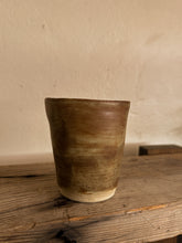 Load image into Gallery viewer, Studio Pottery Vessel