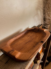 Load image into Gallery viewer, Mesquite Platter w/ Handles