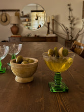 Load image into Gallery viewer, Vibrant Green Cocktail Glasses, set of 5