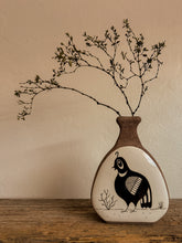 Load image into Gallery viewer, Southwestern Quail Vase