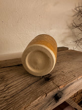 Load image into Gallery viewer, Studio Pottery Vessel