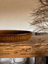 Load image into Gallery viewer, Brown Ribbed Serving Dish