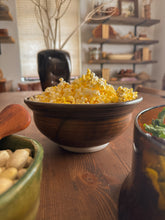 Load image into Gallery viewer, Brown Pottery Bowl