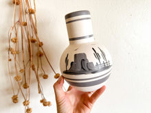 Load image into Gallery viewer, Black &amp; White Desert Vase