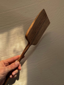 Curved Spatula