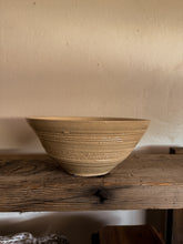 Load image into Gallery viewer, 1977 Creamy Textural Bowl