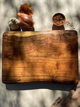 Load image into Gallery viewer, Mesquite Cutting Board