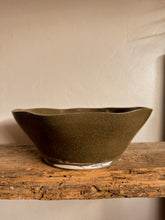 Load image into Gallery viewer, Olive Wavy Bowl