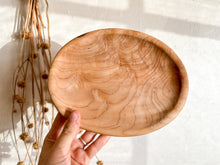 Load image into Gallery viewer, Oval Maple Dish