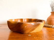 Load image into Gallery viewer, Scalloped Edge Wooden Bowl