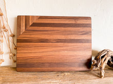Load image into Gallery viewer, Four Corners Cutting Board
