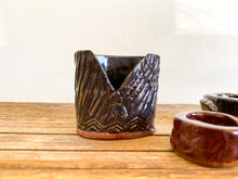 Load image into Gallery viewer, Shimmery Brown &amp; Maroon Mini Pottery Set
